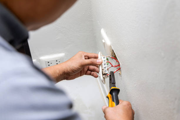 Best Home Electrical Repair  in Riverside, CT